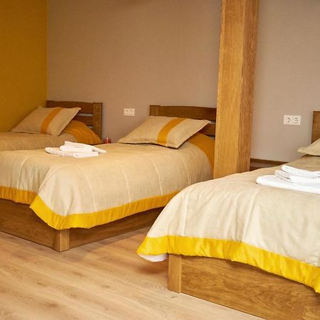 Східний Hotel Berezhany ภายนอก รูปภาพ
