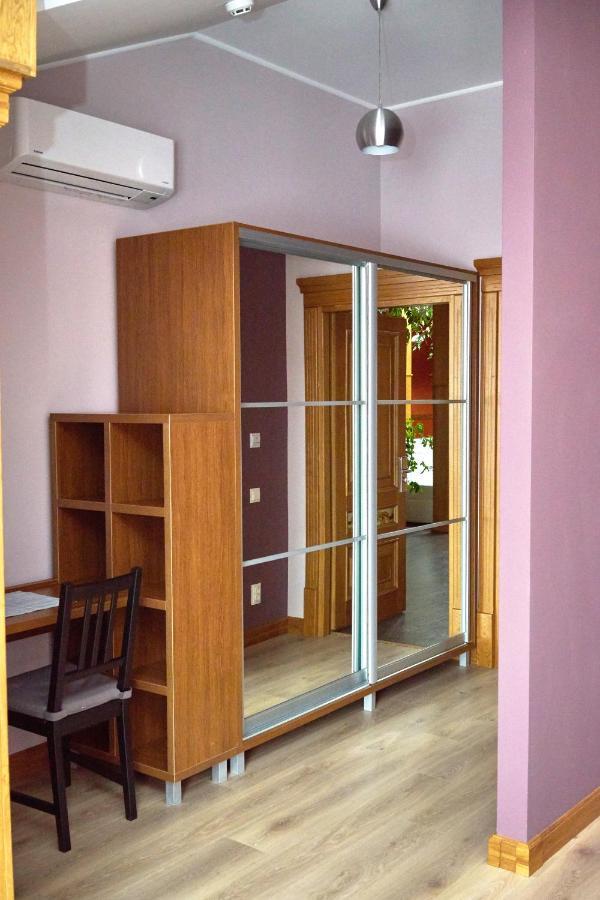 Східний Hotel Berezhany ภายนอก รูปภาพ