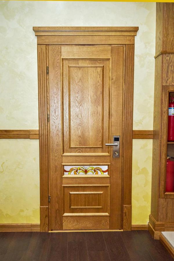 Східний Hotel Berezhany ภายนอก รูปภาพ